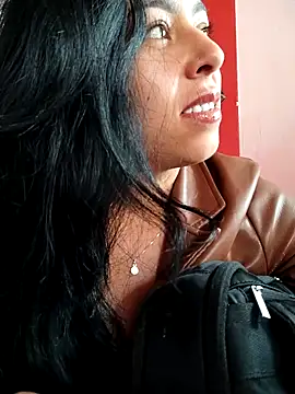 Emily Wane online show from 04-19-26, 05:01