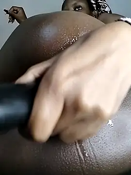 Snapshot of Freaky_maya chatting on 02-14-26, 11:18 Freaky maya online show from 02-14-26, 11:18