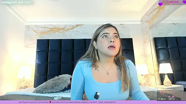 EVELIN MASON online show from 03-18-26, 08:12