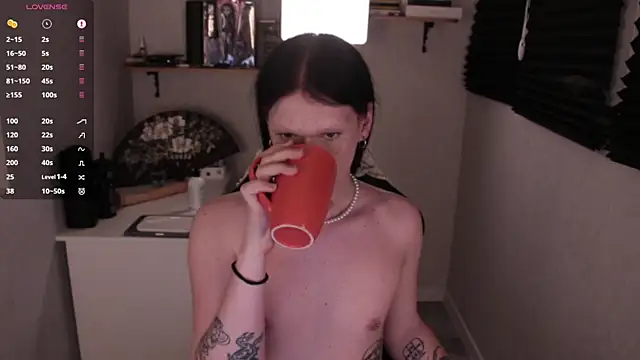 carthylovvve online show from 01-26-25, 06:37