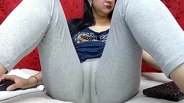 MELANIE SEX69 online show from 11-18-25, 09:30