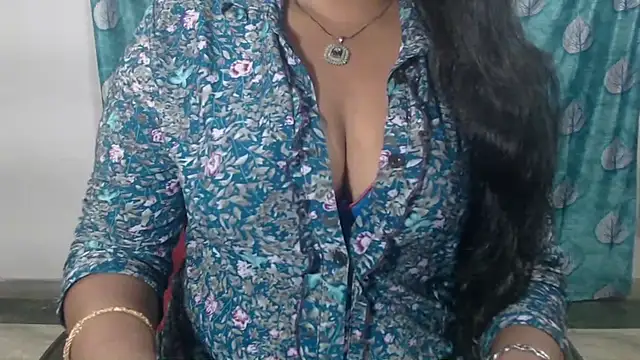 Sophia your online show from 04-20-26, 04:26