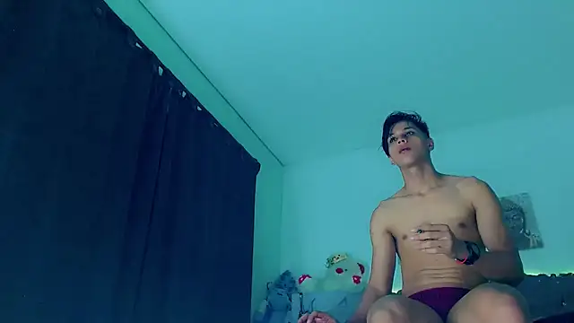 Liamscott  online show from 02-17-26, 02:19