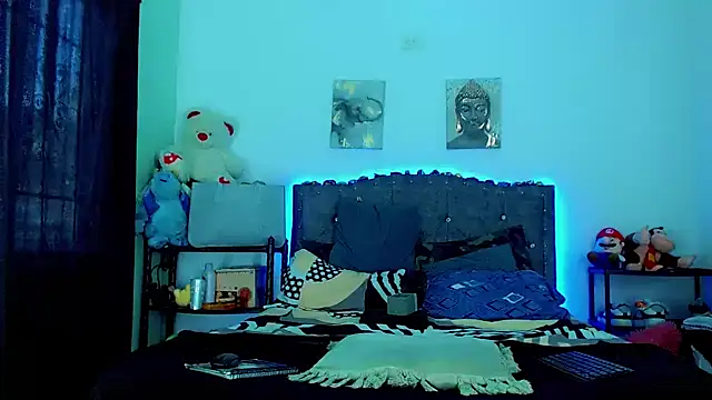 Liamscott  online show from 03-06-26, 07:54