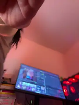 JulianaCastillo online show from 01-18-26, 09:35