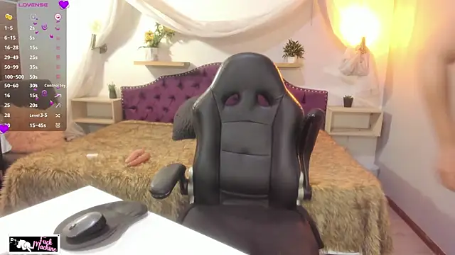 Destiny  Hall online show from 04-12-26, 04:28