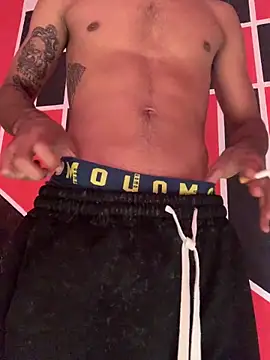 tanned boy online show from 06-03-26, 02:33