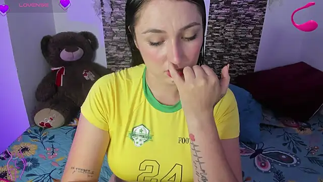 linda montoya online show from 10-23-25, 10:41