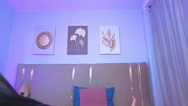 sarah cruzz  online show from 12-05-25, 01:14