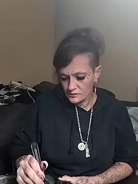 renegade vyxxen online show from 12-03-25, 09:07