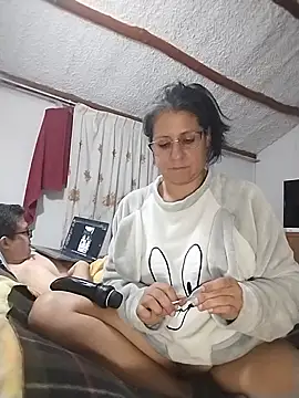 LucifernandaSw online show from 01-10-25, 04:54