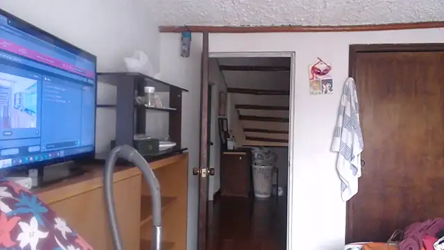 LucifernandaSw online show from 02-12-25, 09:54