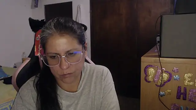 LucifernandaSw online show from 06-01-26, 01:18