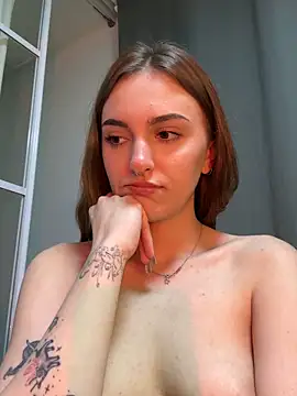 hotAssHell  online show from 03-01-25, 09:04