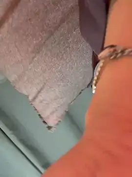 hotAssHell  online show from 03-16-25, 06:55