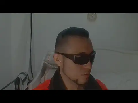 Snapshot of Yeye25199 chatting on 01-06-25, 04:55 Yeye25199 online show from 01-06-25, 04:55