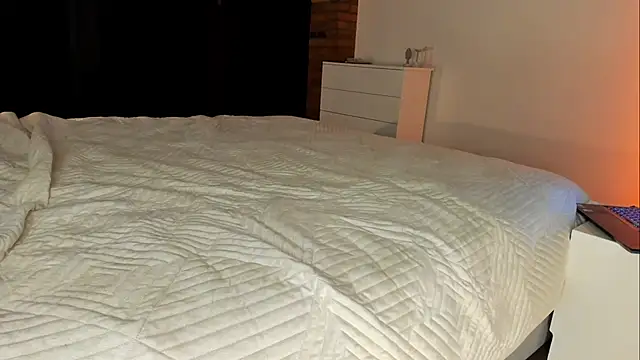 Rachel Rey online show from 03-24-26, 06:24