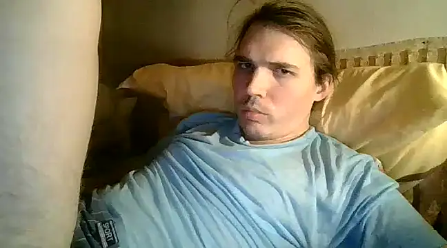 Snapshot of Davideksexy chatting on 12-04-24, 04:05 Davideksexy online show from 12-04-24, 04:05