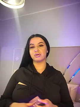 Snapshot of Amalthea_ chatting on 02-10-25, 05:52 Amalthea online show from 02-10-25, 05:52