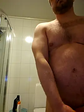 Machoviking1 online show from 04-17-26, 07:55