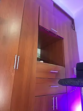 ivannapretyts online show from 11-07-25, 05:24