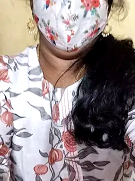 Snapshot of Susma-Telugu chatting on 02-26-25, 07:38 Susma-Telugu online show from 02-26-25, 07:38