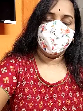 Snapshot of Susma-Telugu chatting on 09-19-25, 05:46 Susma-Telugu online show from 09-19-25, 05:46