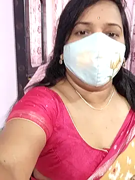 Snapshot of Susma-Telugu chatting on 06-10-26, 08:02 Susma-Telugu online show from 06-10-26, 08:02