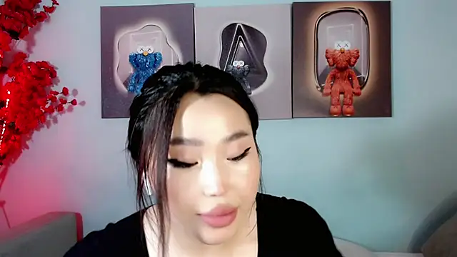 Snapshot of ichiben chatting on 01-01-25, 06:06 ichiben online show from 01-01-25, 06:06