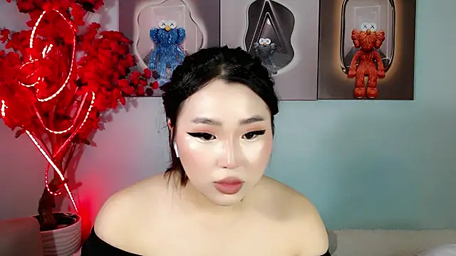 Snapshot of ichiben chatting on 03-03-25, 11:55 ichiben online show from 03-03-25, 11:55