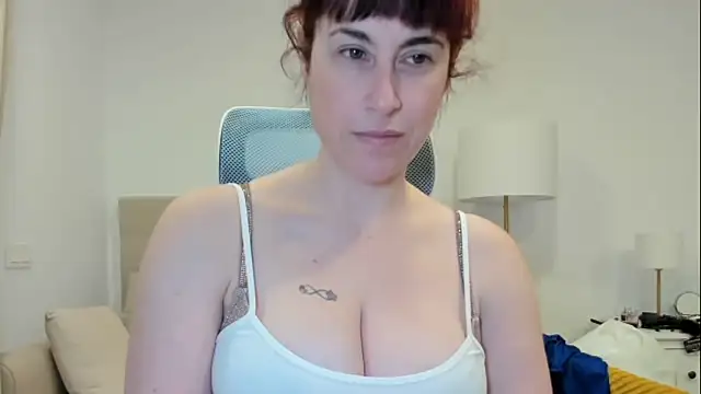 emmita69  online show from 02-26-26, 02:21