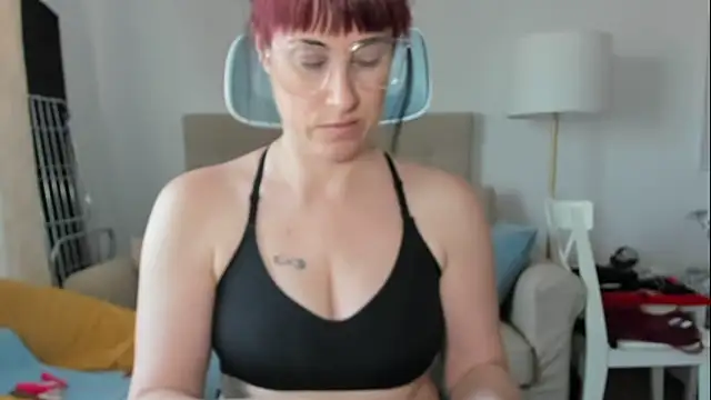 emmita69  online show from 03-25-26, 07:14