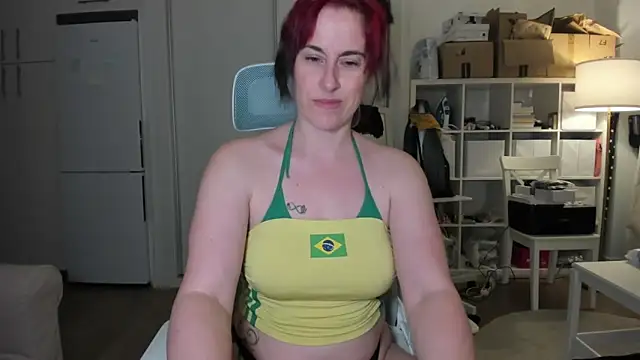 emmita69  online show from 06-05-26, 03:57