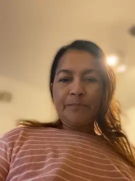 Snapshot of Jlo_69 chatting on 02-23-26, 09:17 Jlo 69 online show from 02-23-26, 09:17