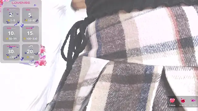 Amara18  online show from 09-27-25, 07:35