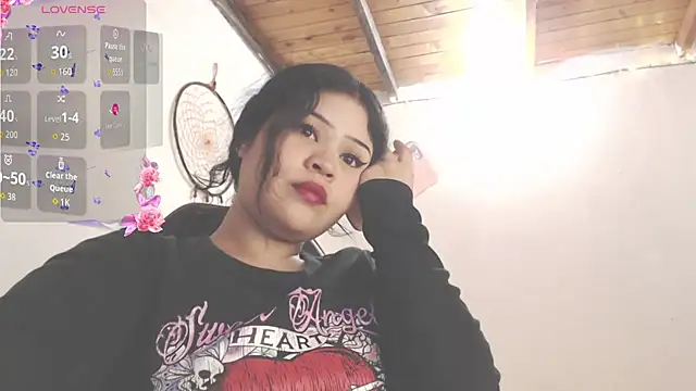 Amara18  online show from 04-06-26, 07:59