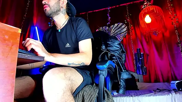 LatinMilk  online show from 01-14-26, 07:52