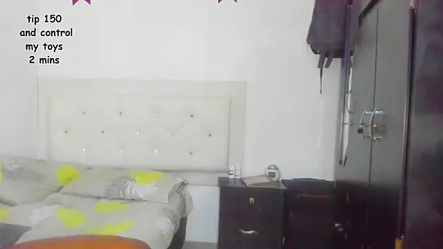 aphrodites ass online show from 12-16-25, 04:39