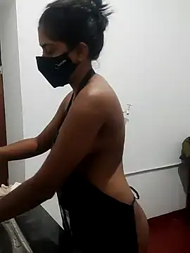 Snapshot of Kunchiii chatting on 12-27-24, 03:04 Kunchiii online show from 12-27-24, 03:04