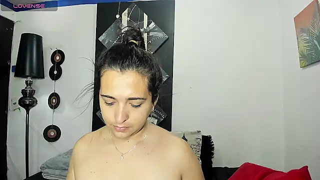 SARAMISHA online show from 07-03-26, 01:06