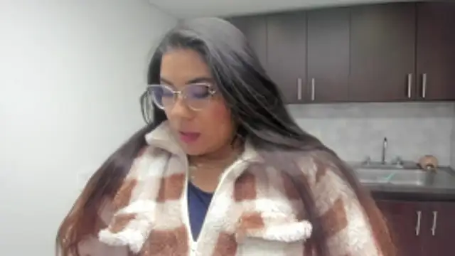 Luna Dumont online show from 01-06-26, 11:14