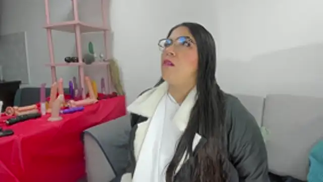 Luna Dumont online show from 01-19-26, 11:14