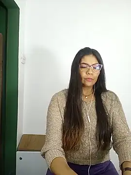 Luna Dumont online show from 07-16-26, 11:16