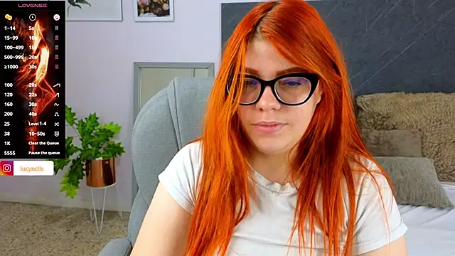 lucie nicolls online show from 12-17-24, 10:43