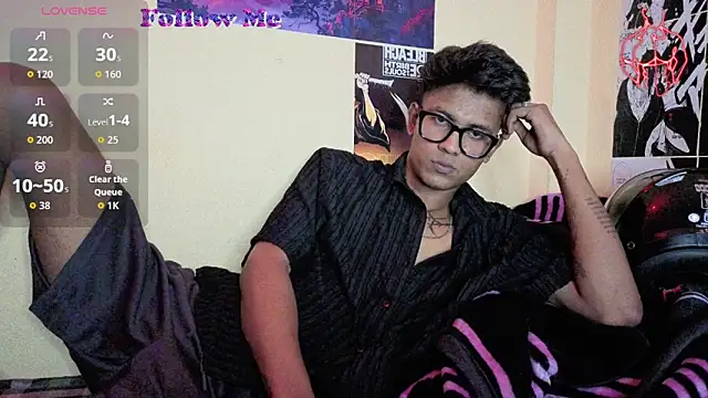 Snapshot of just_fucks chatting on 06-02-26, 07:05 just fucks online show from 06-02-26, 07:05