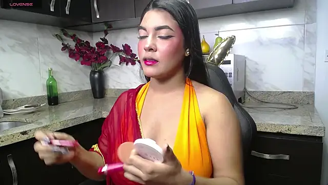 lakshmiraniii online show from 03-06-25, 10:20