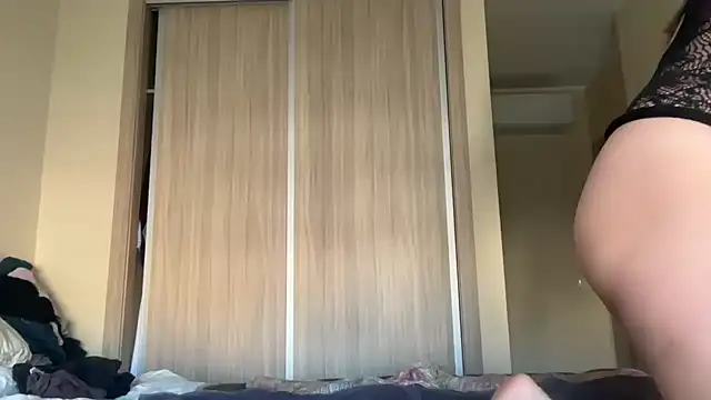 naughtyhollyxxxx online show from 11-28-25, 09:12