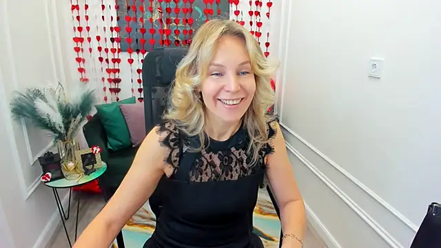 Sinty Devis online show from 02-10-26, 04:38