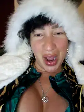 TheGoddessBianca online show from 12-31-24, 04:35