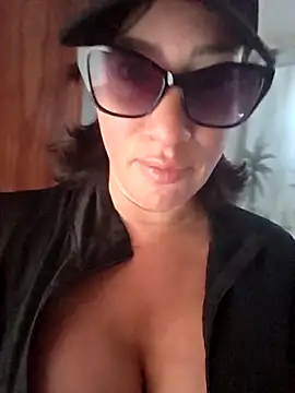 TheGoddessBianca online show from 03-05-26, 09:27